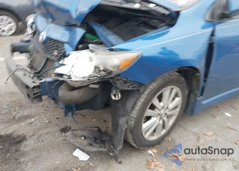 2010 Toyota Corolla S z USA, uszkodzony, nr VIN 2T1BU4EE5AC472677